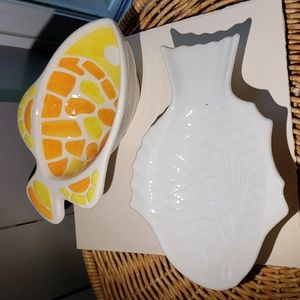 Fish spoon rest 8in (2)ceramic